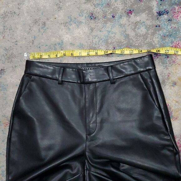 Bagatelle Black Faux Leather Cropped Flare Pants Size M - Picture 11 of 14